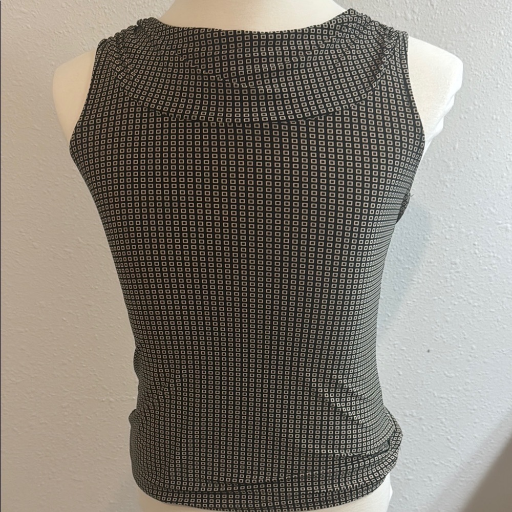 Banana Republic Black and White Fitted Ribbed Tank Top
